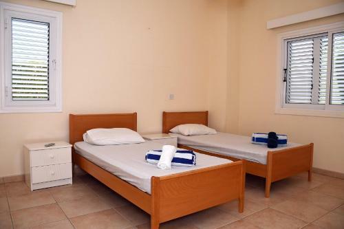 Villa Daryah Sirina Bay