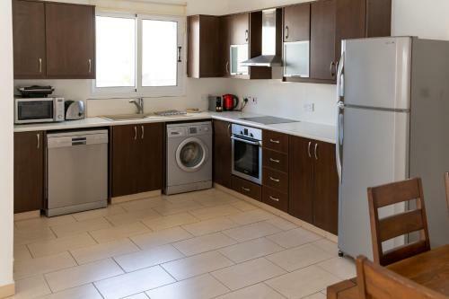 Fig Tree Villa Ekaterina 3 Bdrm