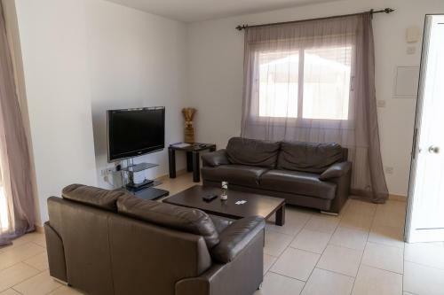Fig Tree Villa Ekaterina 3 Bdrm