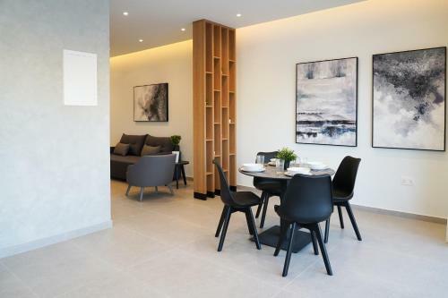 Chrystal Blue Suites 1 Bedroom Apartment Apollo