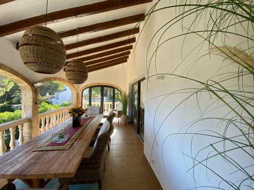 Villa Calle Palomas 13