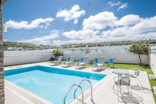 Beautiful Villa Minutes From The Beach, Protaras Villa 1405