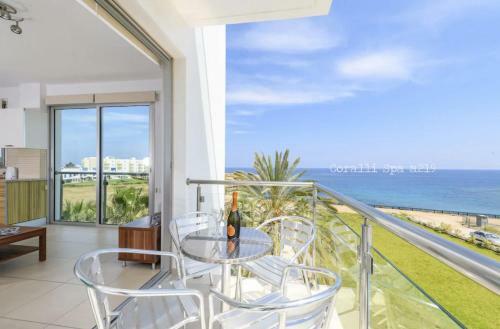 Coralli Spa Beachfront Apartment With Breathtaking Sea Views