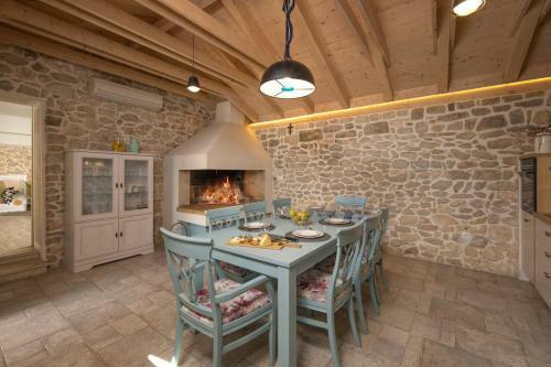 Beautiful Villa Bandela