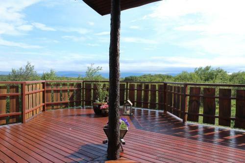 Amazing Cabin With Spectacular View!