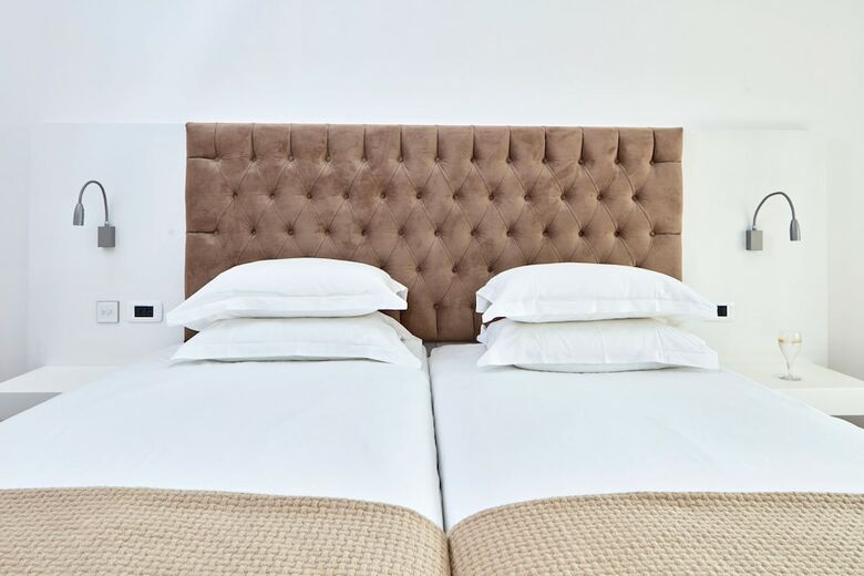 Hotel Grecian Park