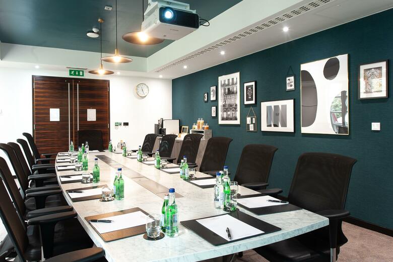 Hotel Doubletree By Hilton London Kensington