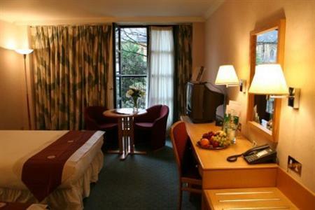 Hotel Doubletree By Hilton London Kensington