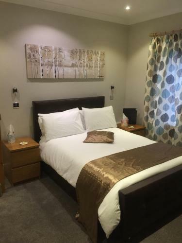 Hostal South Park Guest House