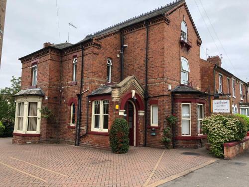 Hostal South Park Guest House