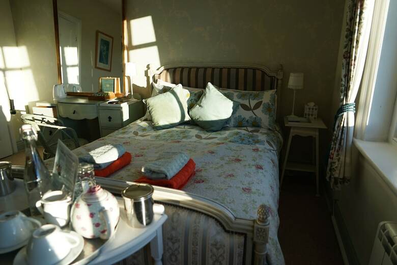 Hostal The Poplars