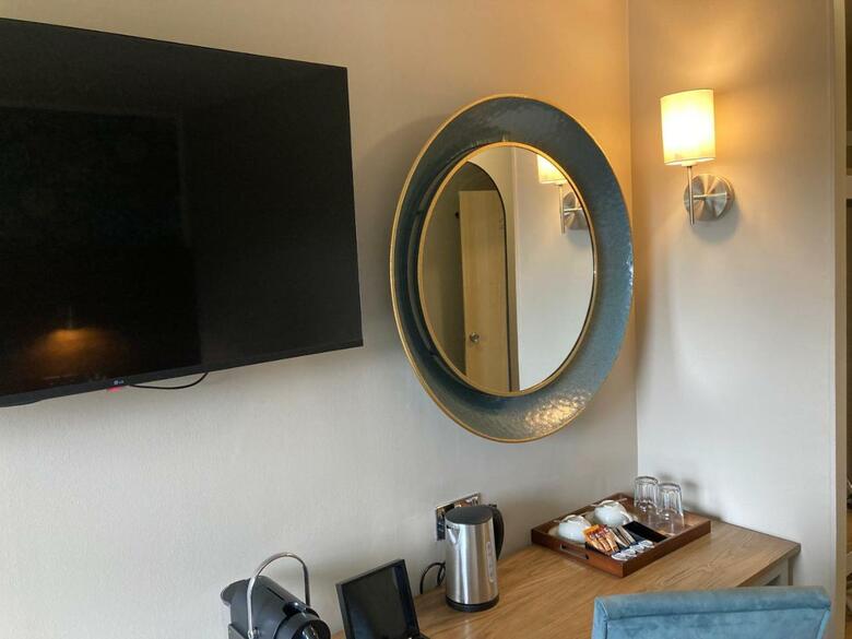 Blue Bell Lodge Hotel