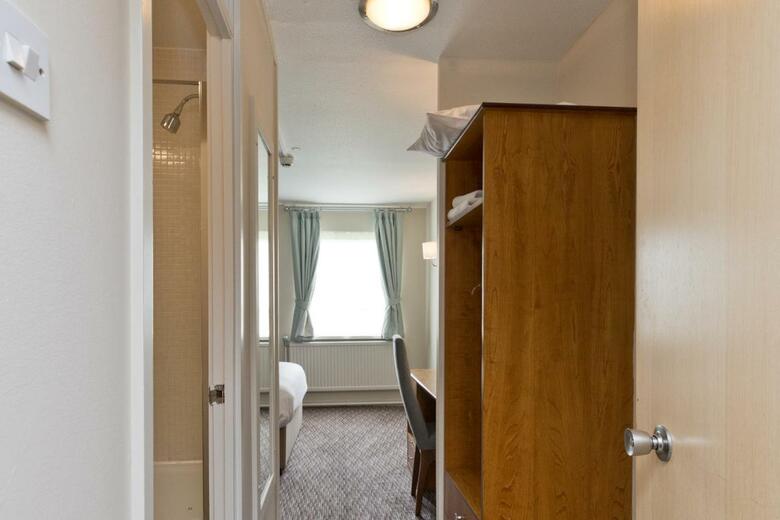 Blue Bell Lodge Hotel