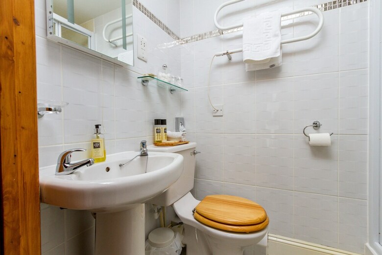 Bed & Breakfast Eden Green Guest House