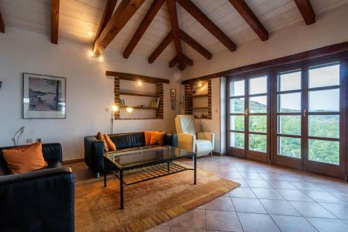 House Lunja