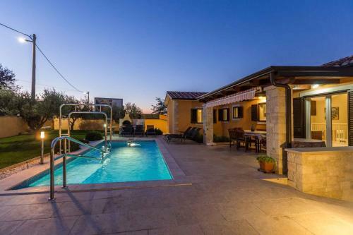 Holiday Home In Vizinada/istrien 40326