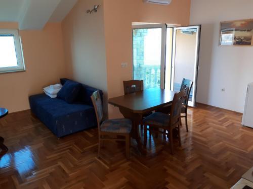 Apartments Horvat On Island Pag