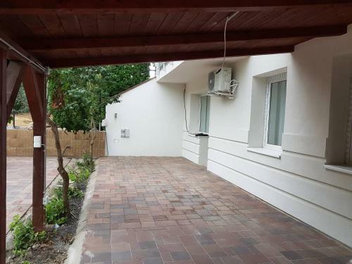 Road House Apartments **** - Als�p�hok