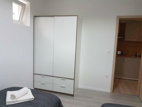 Road House Apartments **** - Als�p�hok
