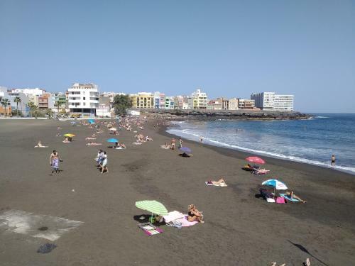 Apartamento La Garita Beach Front