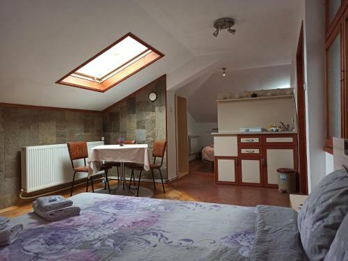 Hostal Guest House Ganovi