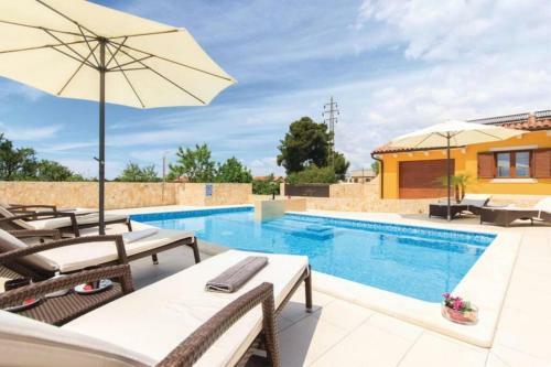 Villa Tea In Vodnjan With Pool Heating