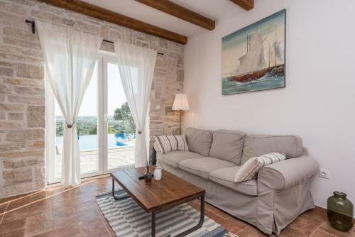 Brand New Villa Cara D Oro, Vrana