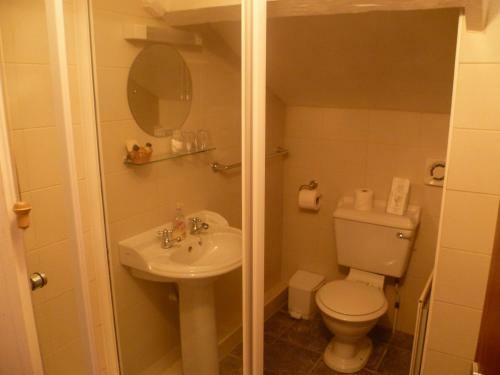 Hostal Acorn House