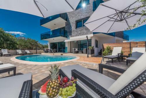 Luxury Apartments Vilamaloca