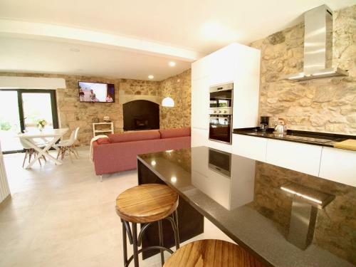 Hostal The Cliffs - Galleon Amieiro