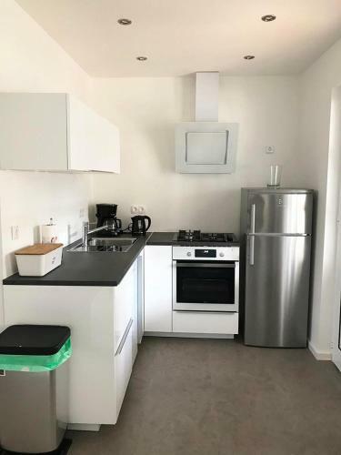 Sinisa Apartmani Vir