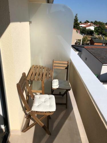 Two Bedroom Apartment Bukal Vir With A Sea View