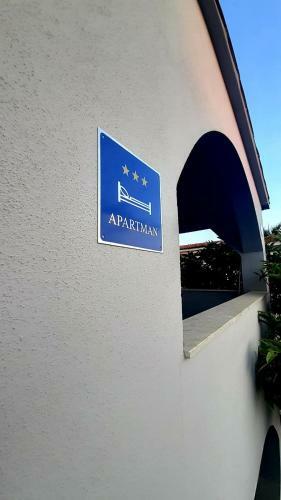 Apartments Ankora Vir