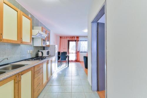 Apartments With A Parking Space Vir - Kozjak, Vir - 18579
