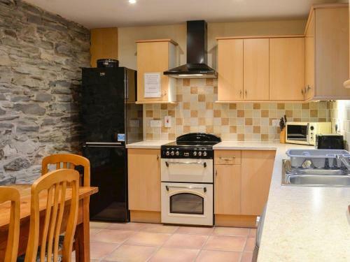Ty Hir/bwlch Gwyn Farm Equestrian Centre