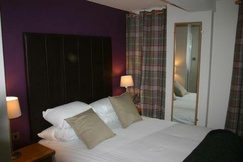 Station Hotel