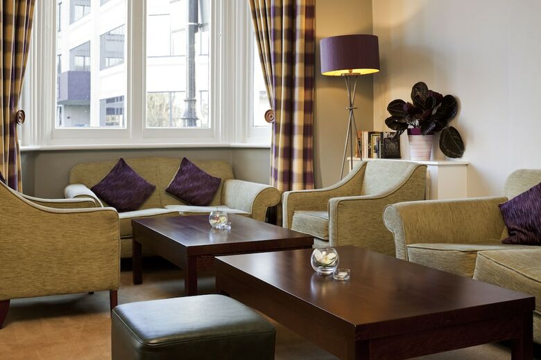 Mercure London Staines-upon-thames Hotel