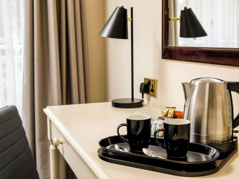 Mercure London Staines-upon-thames Hotel