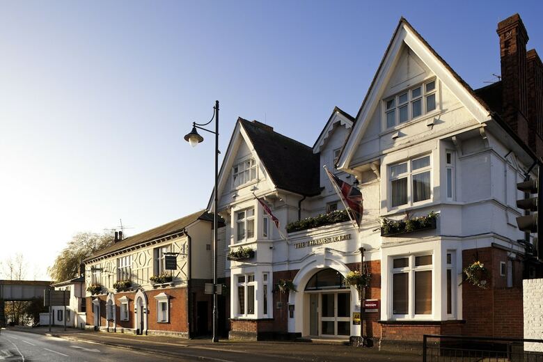 Mercure London Staines-upon-thames Hotel