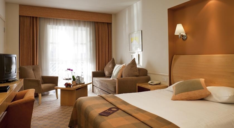 Mercure London Staines-upon-thames Hotel