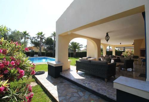 Luxury Villa Next Beach Cabo Roig