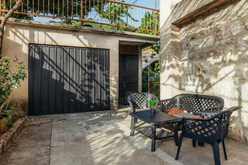 Hostal Friendly House With Private Rooms