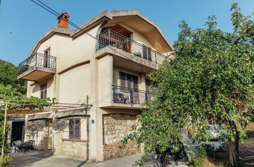 Hostal Friendly House With Private Rooms