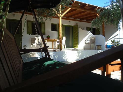 Leros Eleonas Apartments