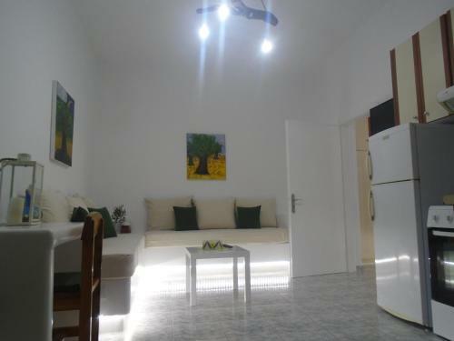 Leros Eleonas Apartments