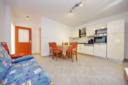 Apartmani ?ime Vrsi
