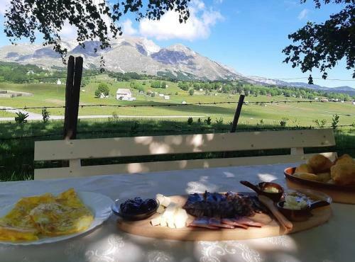 Hostal Organic Family Farm