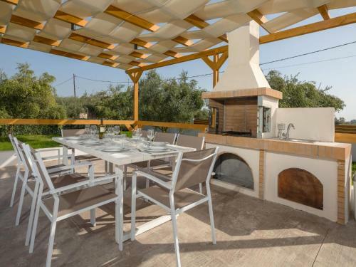 Villa Melograno II