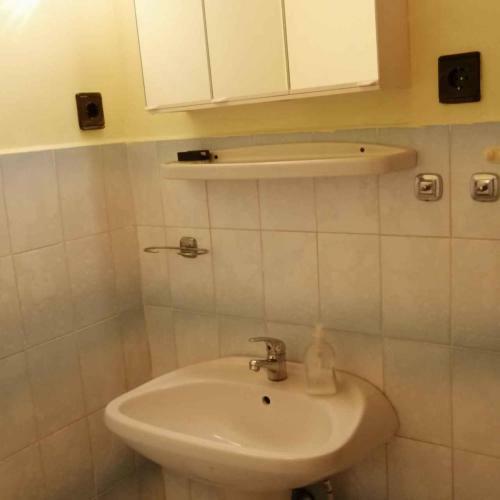 Apartments In Balatonbereny 38062