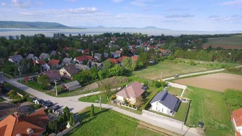 N�dirig� Apartman Balatonber�ny